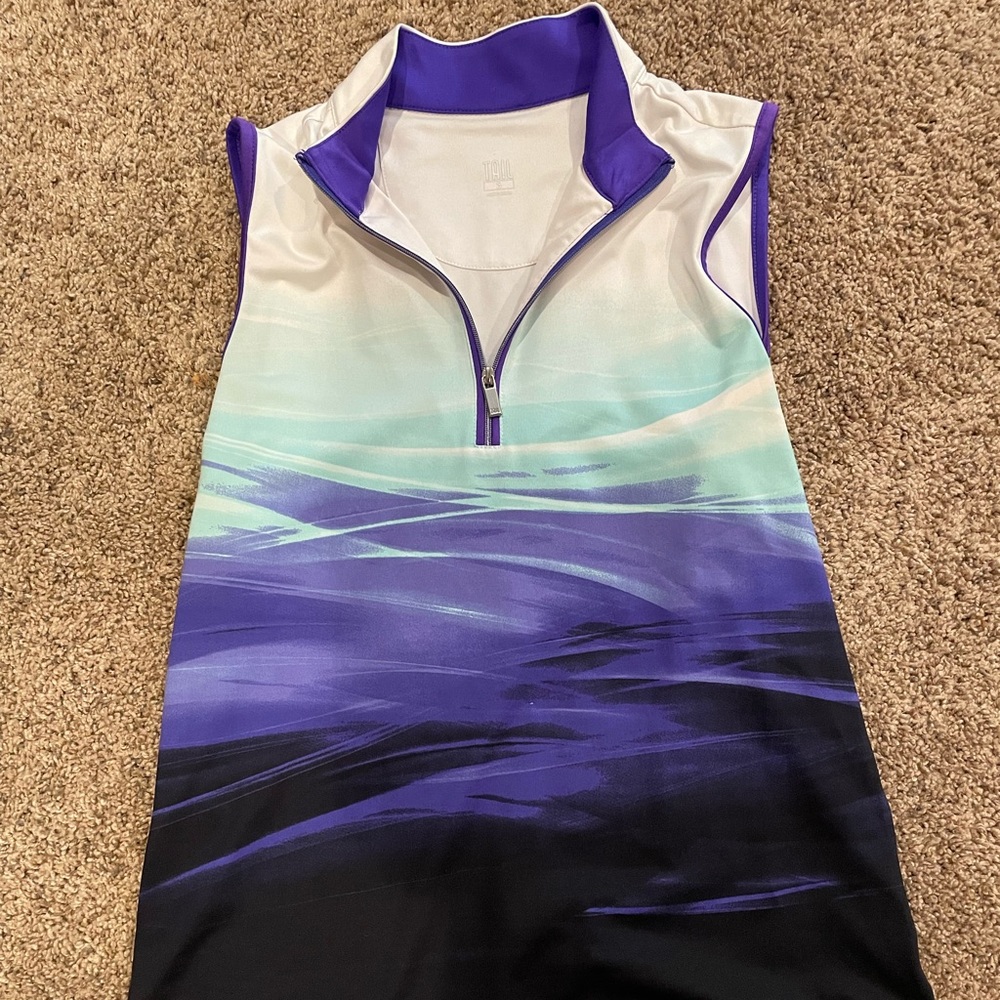 Tail sleeveless golf polo